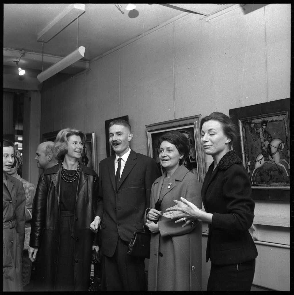29-1962 Galerie Demenge Mme Gonez et sa fille, Mme Oudot,Lidvina Bernard Faille Site Mémoire Vive
